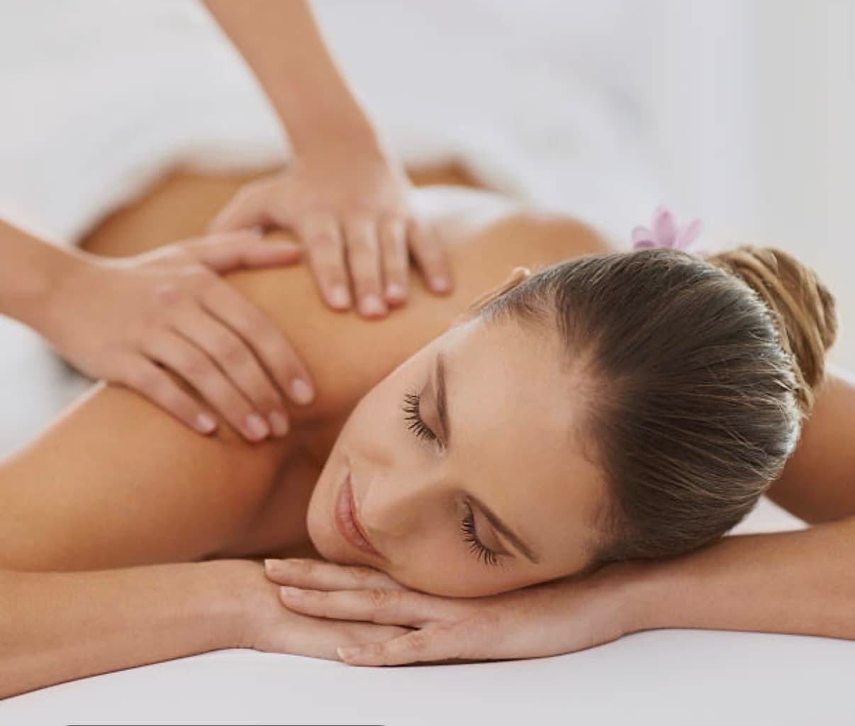 Massages service room